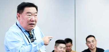 钟骏源